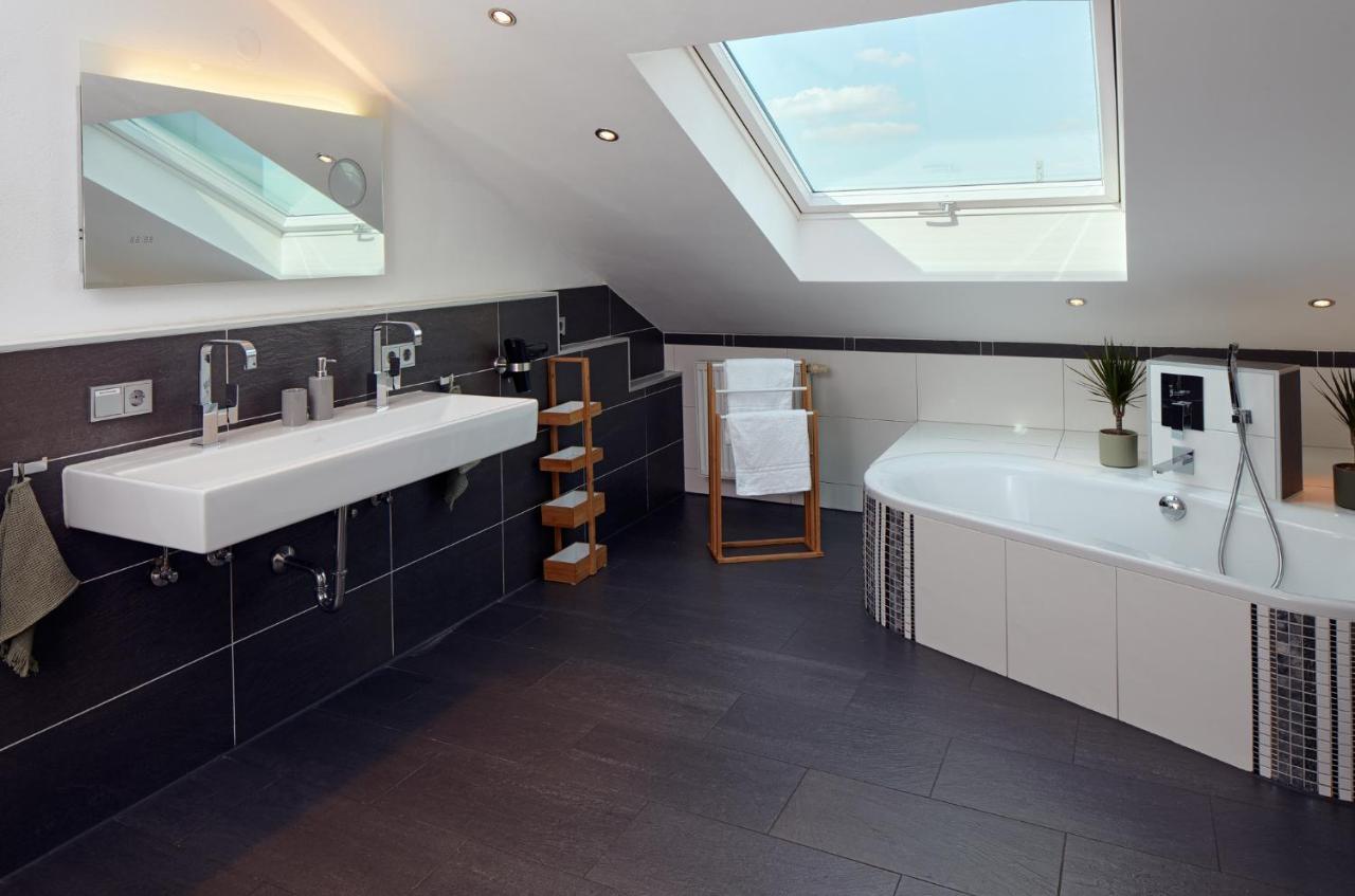 ⸨⸩ Sunset Penthouse: Messe - Siemens - Db - Man ⸨⸩ Leilighet Nürnberg Eksteriør bilde
